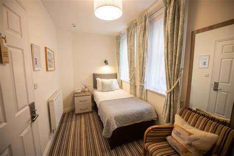 KINGSWOOD & DEVORAN HOTEL • SIDMOUTH • 3⋆ UNITED KINGDOM • RATES FROM £210