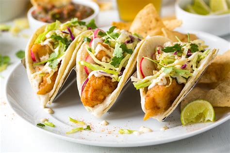 Baja Fish Tacos | The Cozy Apron