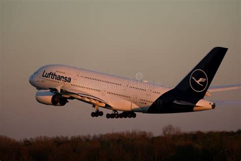 Lufthansa Airbus A380 Taking Off from Airport Editorial Image - Image of close, departure: 152760950