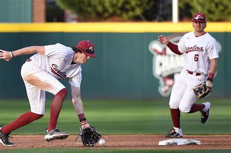 No. 6 South Carolina vs. No. 1 LSU game 2 recap: Gamecocks fall to Tigers 8-7 - Garnet And Black ...