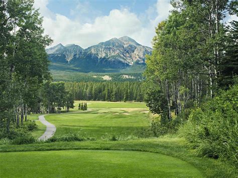 My top golf courses in Canada: Banff Springs and Jasper Park | Canadian ...