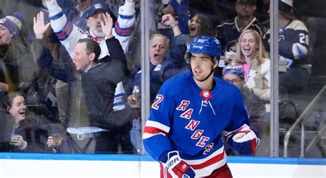 Rangers' Filip Chytil returns for Game 1 vs. Panthers