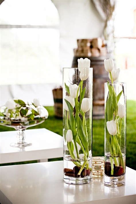 Bring brightness at home with these 20 beautiful Tulip decorating ideas