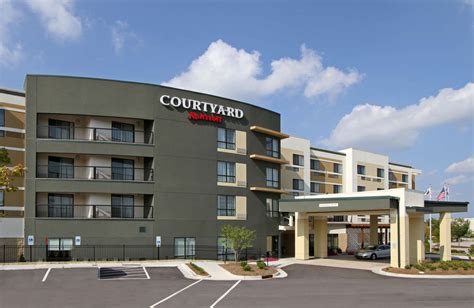 Courtyard by Marriott Raleigh North/Triangle Town Center | Raleigh, NC 27616