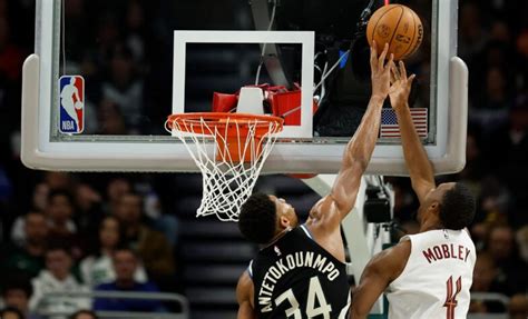 Stats Leaders: Top rim protectors include Giannis Antetokounmpo ...