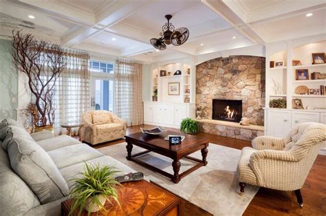 35 Awesome Traditional Living Room Fireplace | Findzhome