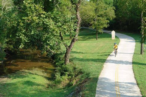 The Longest Paved Bike Trail In The U.S. (100 Miles) - MetaEfficient