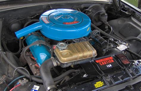 File:1964 Ford Galaxie 500 XL 352 engine.JPG - Wikipedia