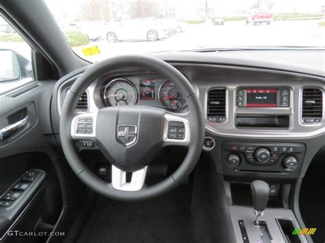 2013 Dodge Charger SE Black Dashboard Photo #75768431 | GTCarLot.com