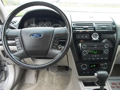 2008 Ford fusion interior dimensions