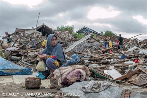 Tsunamis - ShelterBox USA