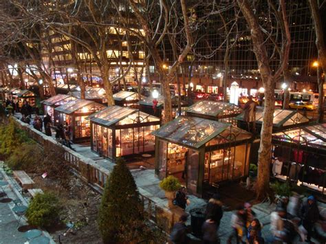 Top Things to Do in New York at Christmas • The Blonde Abroad