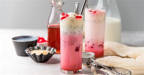 The Best Falooda Recipe (Falooda With Ice Cream) - The Flavor Bender