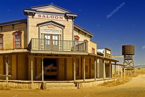 Pin by Alex McGowan on 3 Point Perspective | Old west saloon, Old west ...