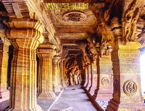 Ultimate Guide Badami Cave Temples - Best Time, Entry Fee, Reach - Tusk ...