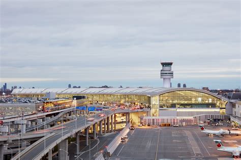 Cleaner, Greener Airports: Toronto Pearson International Airport