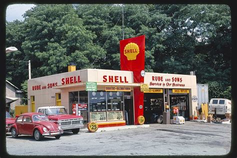 Art of The Gas Station: Shell Service Stations Over the Years