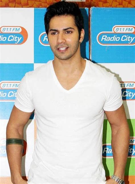 Varun Dhawan Workout and Diet Secret | Muscle world