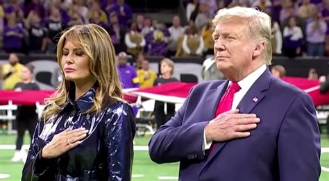 Crowd Goes Insane After Trump & Melania Appeared At College Football Championship