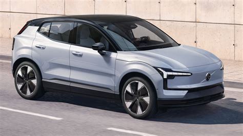 2025 Volvo EX30 Official: 275 Mile EV SUV From Under $35,000