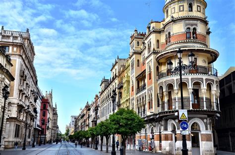 Travel Luck – 5 Unique Ways I Experienced Seville, Spain