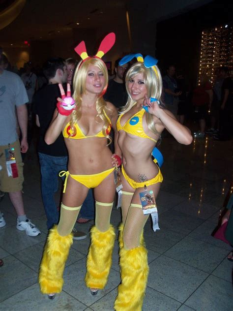 Plusle and Minun, from Pokemon | Awesome Cosplay | Pinterest | Pokemon ...