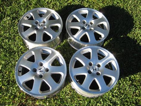 Sell 99-00 Honda Civic si oem 15" Wheels rims factory EM1 Fits ek eg ef da9 dc2 in Sacramento ...