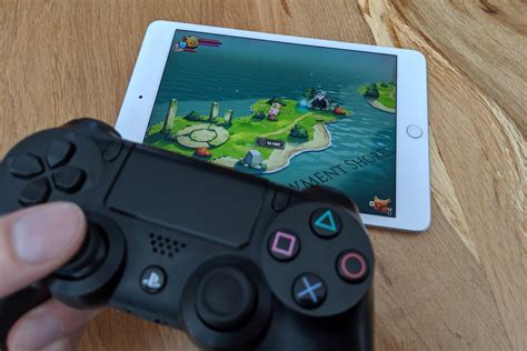 How To Connect a Game Controller to iPad | Robots.net