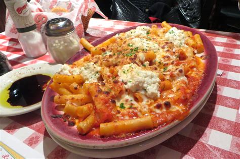 simply inter nos: EAT | BUCA DI BEPPO