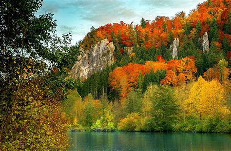 HD wallpaper: Autumn mountain, fall, nature, leaves, beautiful, shore ...