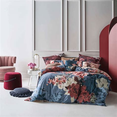 11 Floral Quilt Cover Sets to Add Subtle Drama