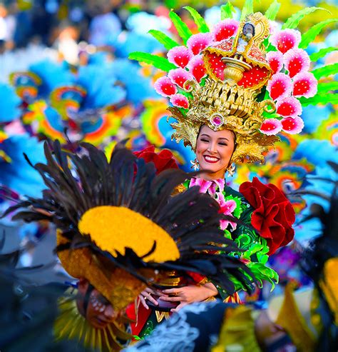 Sinulog Lives On - A Life Magazine