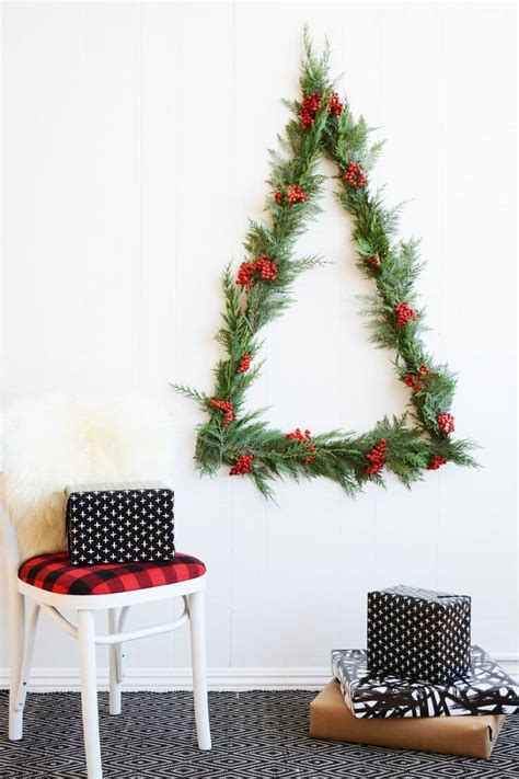 35 Best Christmas Wall Decor Ideas and Designs for 2021