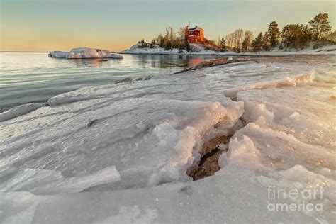 Marquette Mi. Lighthouse Photograph by Upper Peninsula Photography - Fine Art America