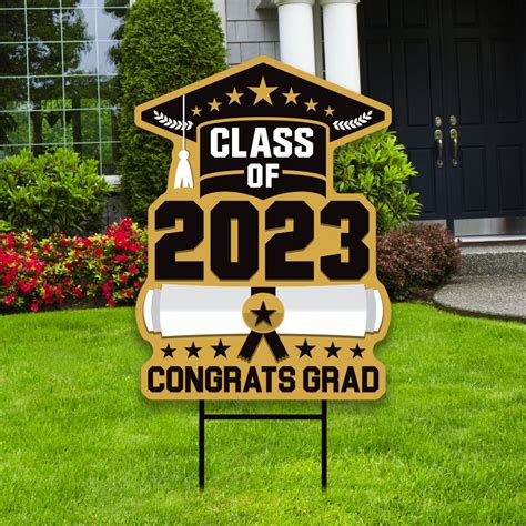 Personalized Graduation Yard Sign 2023 in 2023 | Graduation yard signs ...