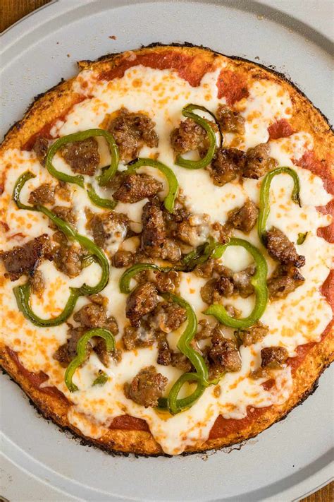 Cauliflower Crust Pizza Recipe {Low Carb} - Simply Stacie