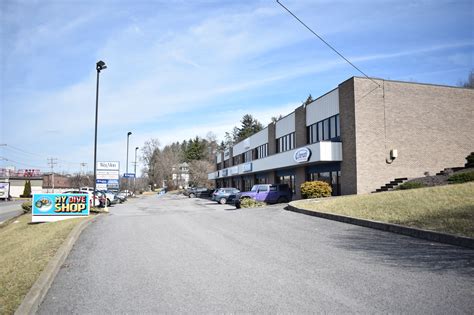 11 Commerce Dr, Morgantown, WV 26501 - Wesmon Plaza | LoopNet.com