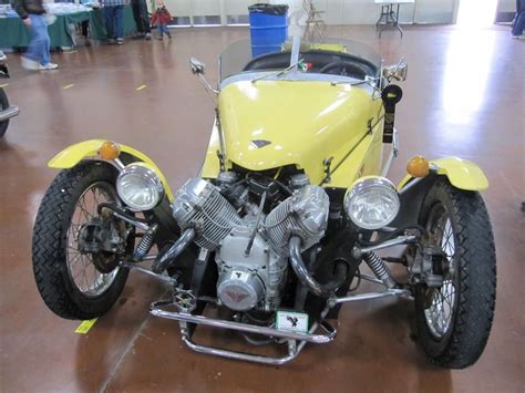 Morgan 3-wheeler, Moto Guzzi engine | Vintage sports cars, Cycle car, Reverse trike