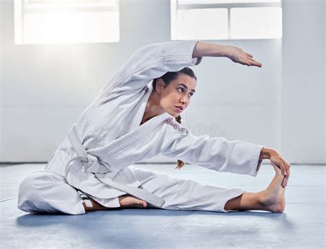 253 Taekwondo Stretching Stock Photos - Free & Royalty-Free Stock ...