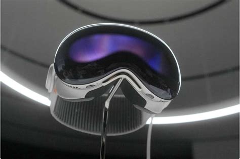 Apple's Vision Pro goggles unleash a mixed reality that could lead to ...