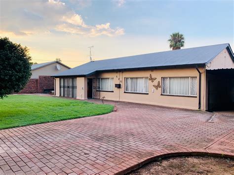 3 Bedroom House for Sale in Silverton | Pretoria - South Africa | IA0003271593 | ImmoAfrica.net