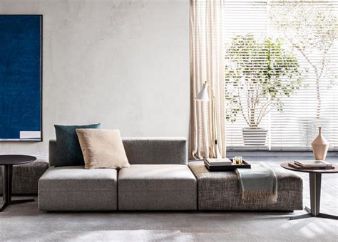 Molteni & C Freestyle Modular Sofa by Ferruccio Laviani | Molteni ...