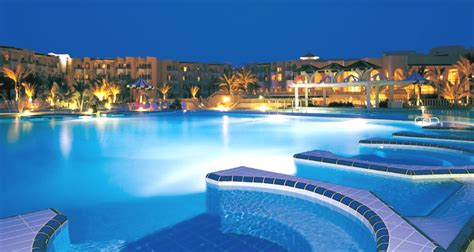 8 Classic Luxury Hotels in Tunisia - TravelTourXP.com