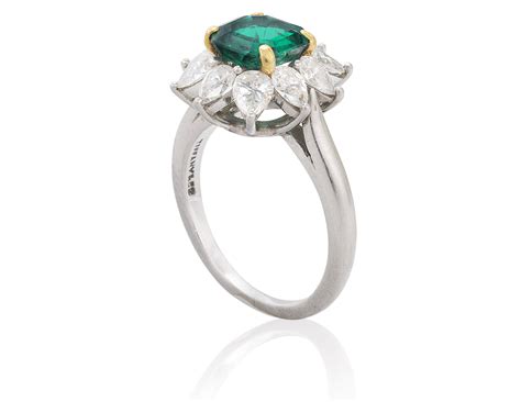 TIFFANY & CO. EMERALD AND DIAMOND RING, Christie’s TIFFANY & CO. EMERALD AND DIAMOND RING