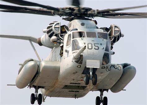 MEC&F Expert Engineers : 2 Sikorsky CH-53 Super Stallion Marine ...