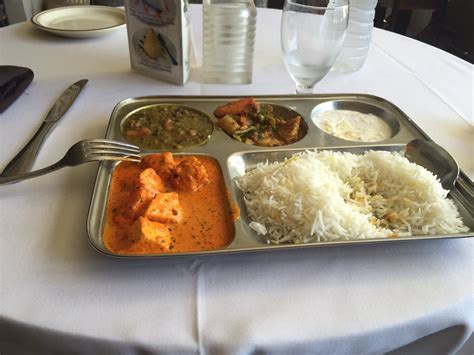 Dining With Grace: Taj Palace - Palisades News