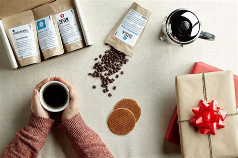 Bean Box Gourmet Coffee Sampler | Expertly Chosen Gifts
