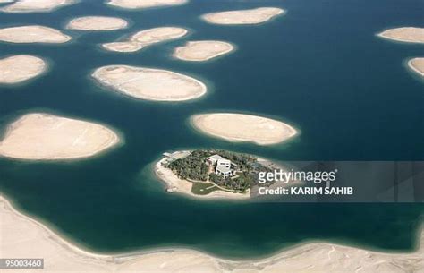 308 Deira Islands Stock Photos, High-Res Pictures, and Images - Getty ...