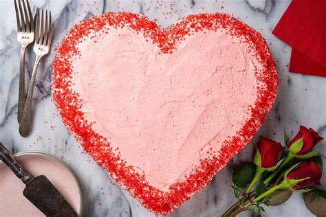 Make a Heart-Shaped Valentine's Day Cake, No Special Pan Needed | Recipe | Valentine cake, Easy ...