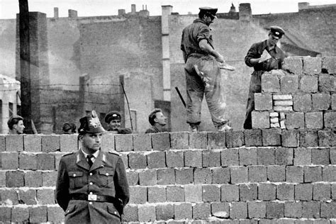 berlin-wall-1961 · Scouts de España